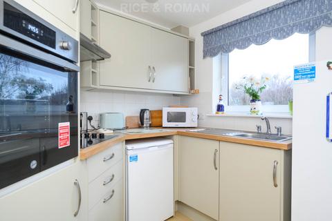 undefined, Manor Road North, Esher KT10