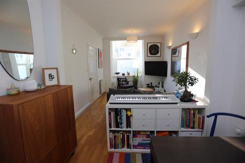 undefined, Montgomery Terrace, Hove