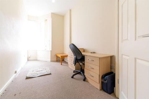 2 bedroom flat to rent, Brighton Grove, Newcastle Upon Tyne
