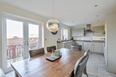 4 bedroom detached house for sale, 34 Forlorns Drive, Driffield, YO25 5BR