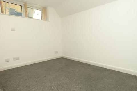 1 bedroom flat to rent, Maison Dieu Place, Dover, Kent, CT16