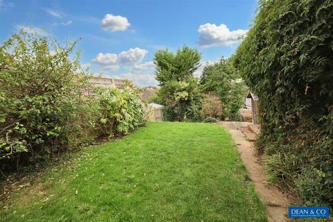 3 bedroom semi-detached house for sale, Cobton Drive, Hove