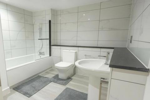 3 bedroom flat for sale, Navigation Street, The Horizon, LE1