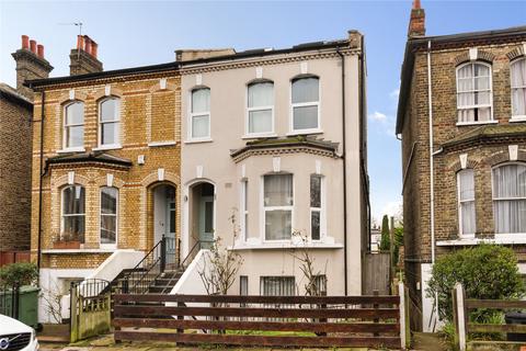 7 bedroom terraced house to rent, Rossiter Road, Balham, London, SW12
