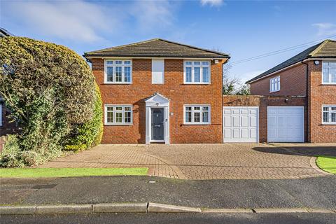 4 bedroom detached house for sale, Golfside Close, New Malden, KT3