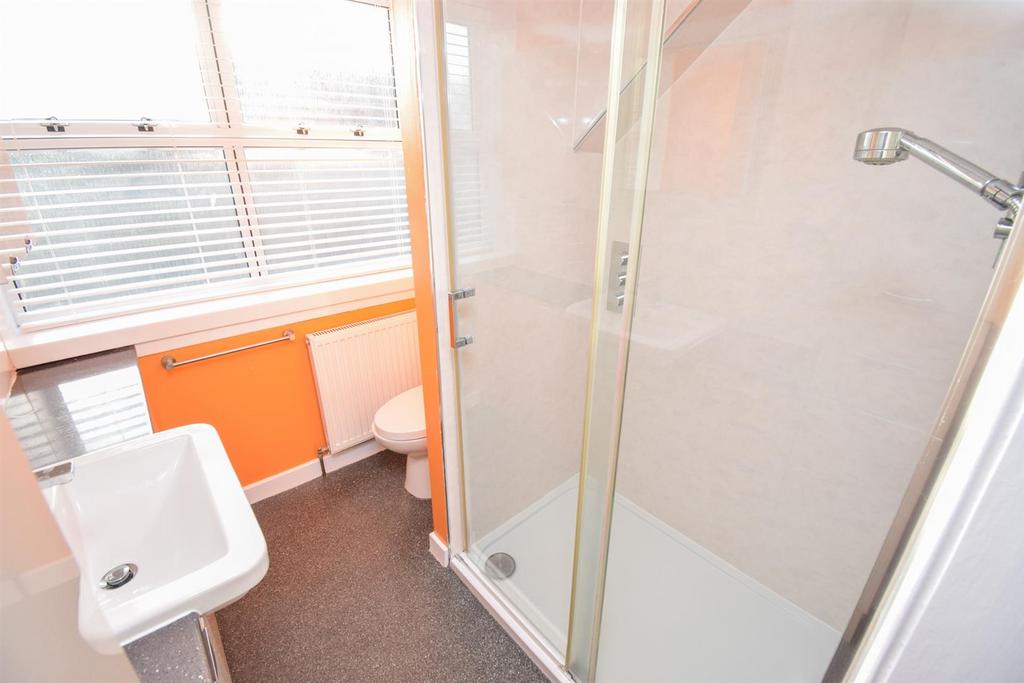 SHOWER ROOM-2.jpg