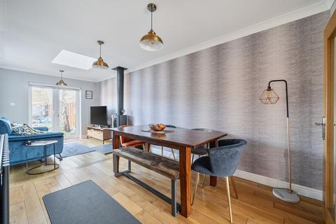 3 bedroom semi-detached house for sale, Knights Way, Tewkesbury, Gloucestershire