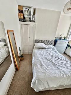 1 bedroom in a house share to rent, Bollo Lane, Chiswick, Chiswick