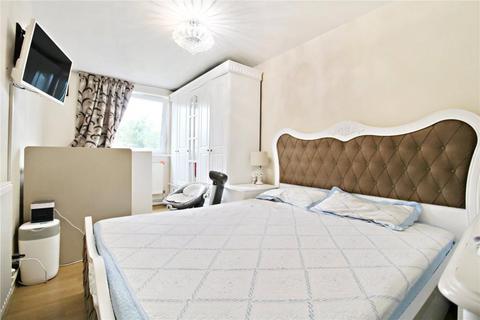 1 bedroom flat for sale, Eglinton Road, London, SE18