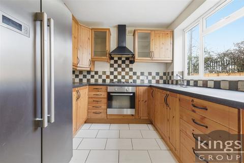 4 bedroom end of terrace house for sale, Broadfield Square, Enfield