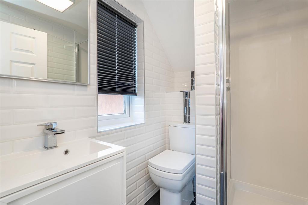 Master Bedroom Ensuite