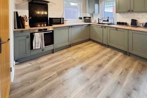 3 bedroom semi-detached house for sale, Thomson Close, Leicester. LE4 7SX