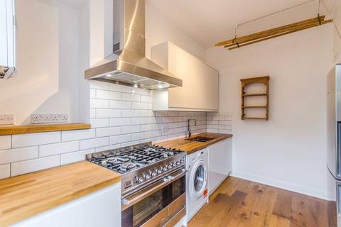River Street, Islington, London, EC1R