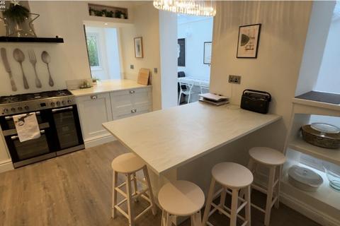 4 bedroom end of terrace house for sale, Water Street, Menai Bridge, Anglesey, LL59