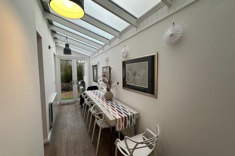 4 bedroom end of terrace house for sale, Water Street, Menai Bridge, Anglesey, LL59