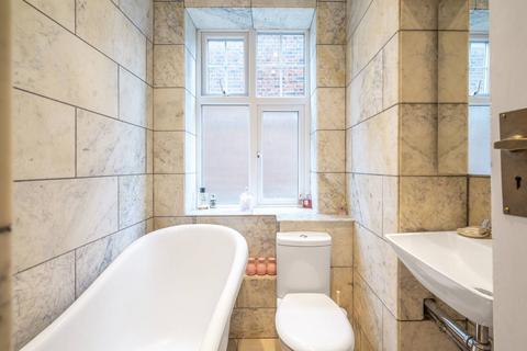 2 bedroom flat to rent, Belsize Grove, Belsize Park, London, NW3