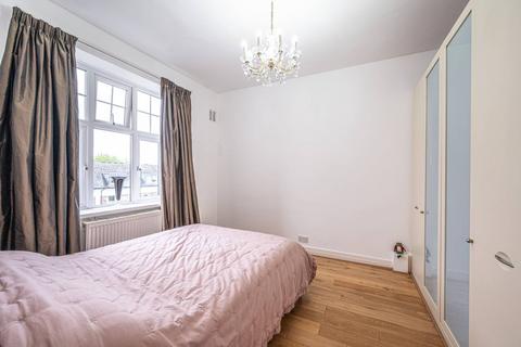 Belsize Grove, Belsize Park, London, NW3