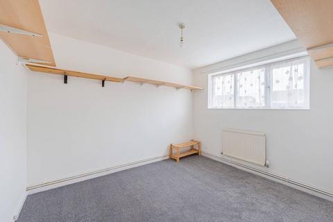 3 bedroom terraced house to rent, Sheppard Street, Plaistow, London, E16