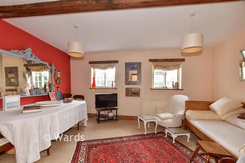 3 bedroom ground floor flat for sale, The Oast House, Canterbury CT3