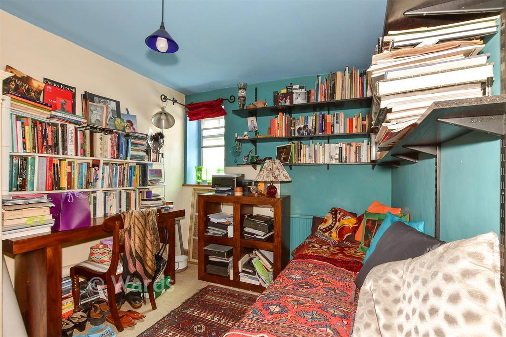 Bedroom 3/ Snug