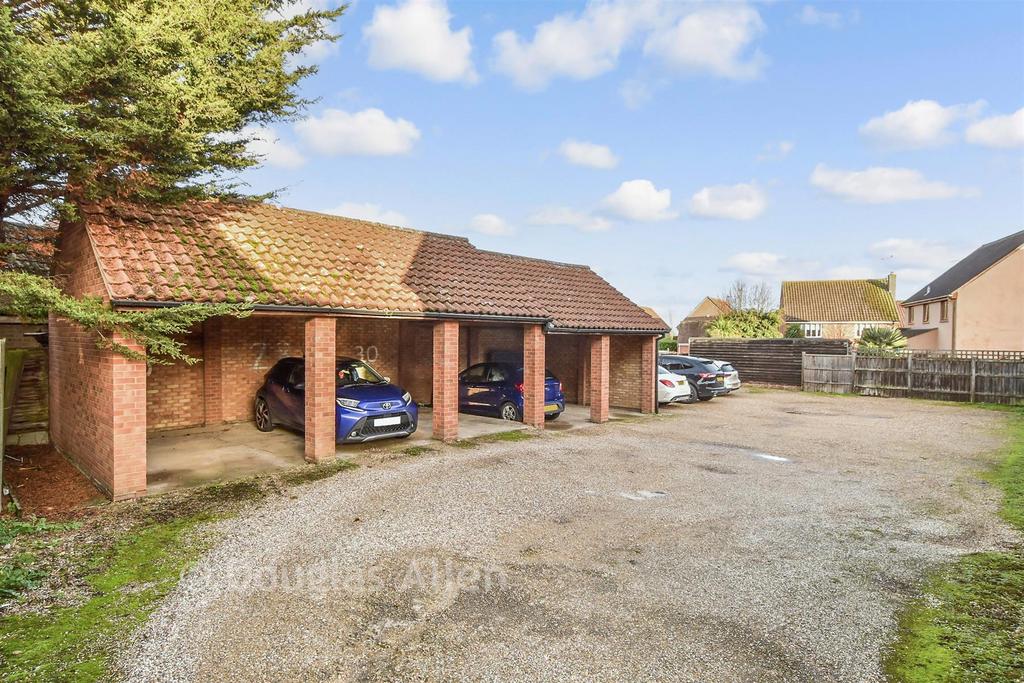 Driveway/Parking