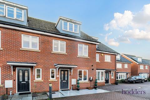 4 bedroom terraced house for sale, St. Anns Mews, Chertsey, Surrey, KT16