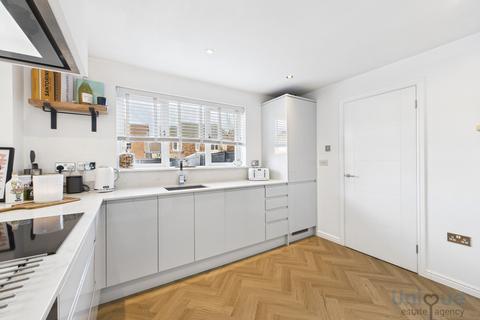 4 bedroom detached house for sale, Quenby Corner,  Poulton-le-Fylde, FY6