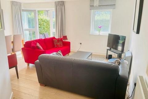 2 bedroom apartment to rent, Windsor,  Berkshire,  SL4