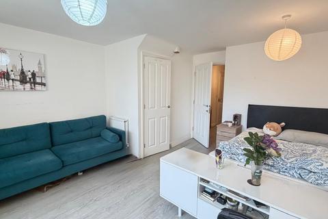 1 bedroom in a house share to rent, Sherlock Street, Birmingham B5