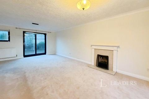 4 bedroom detached house to rent, Lulworth Park, Kenilworth, Warwickshire, CV8