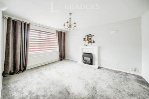 3 bedroom detached house to rent, Chatsworth Grove, Kenilworth, Warwickshire, CV8
