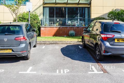 2 bedroom flat to rent, Pound House, St. James's Street, PO1