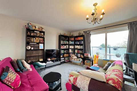 2 bedroom flat for sale, Heather Walk, Edgware, HA8