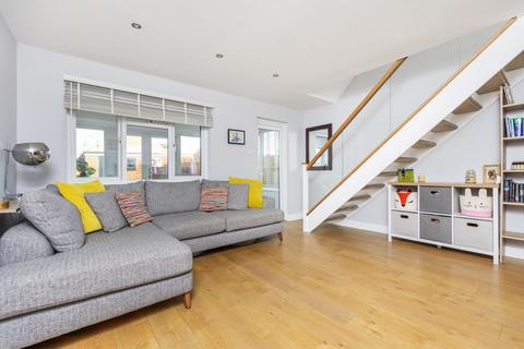 2 bedroom end of terrace house for sale, Pennington Close, Colden Common, SO21