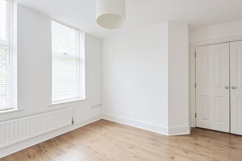 1 bedroom flat to rent, Knotley Way West Wickham BR4