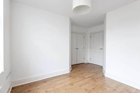 1 bedroom flat to rent, Knotley Way West Wickham BR4