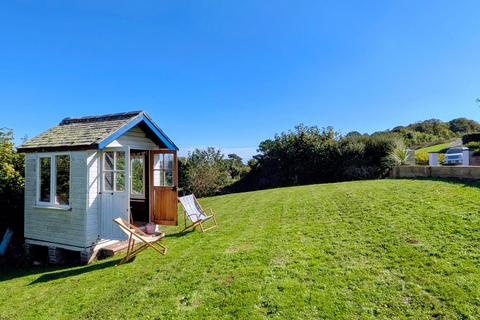 4 bedroom bungalow for sale, Woodleigh Park, Shaldon, TQ14