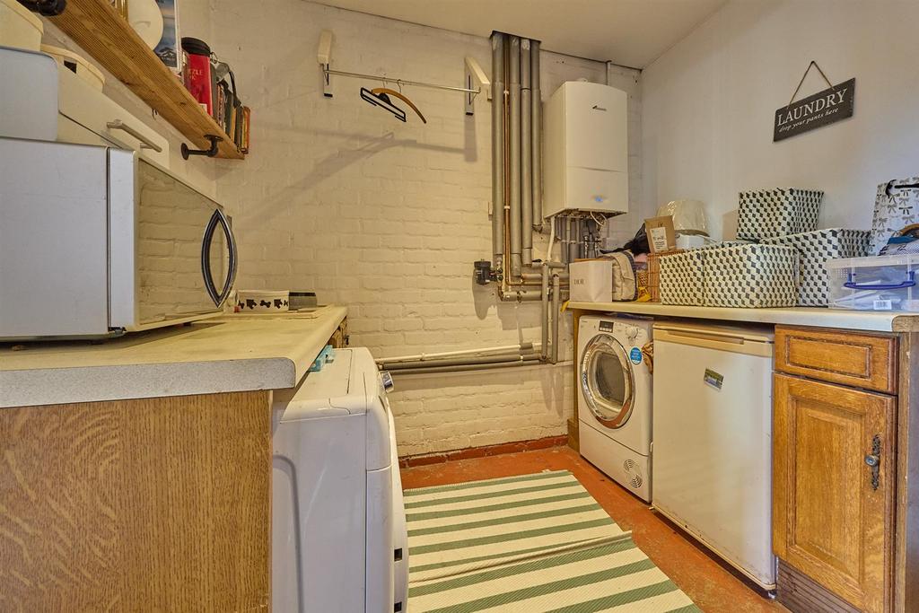 Utility Room to rear