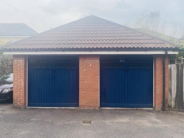 Garage 48.jpg