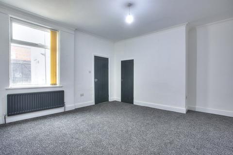2 bedroom flat to rent, Ayton Street, Tyne and Wear NE6