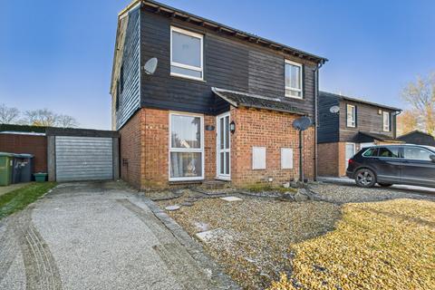 undefined, Weyhill Close, Tadley, RG26