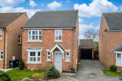 4 bedroom detached house for sale, St. Marys Walk, Selby YO8