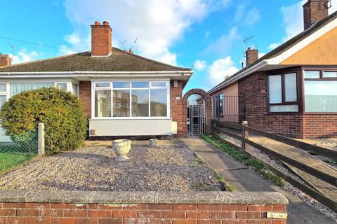 2 bedroom semi-detached bungalow for sale, Shrublands Way, Gorleston