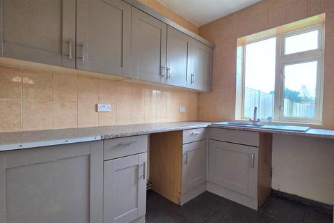 2 bedroom semi-detached bungalow for sale, Shrublands Way, Gorleston
