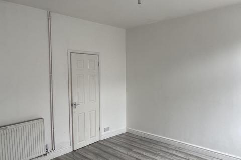 undefined, Alaska Street, Hull