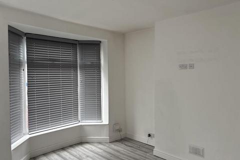 undefined, Alaska Street, Hull