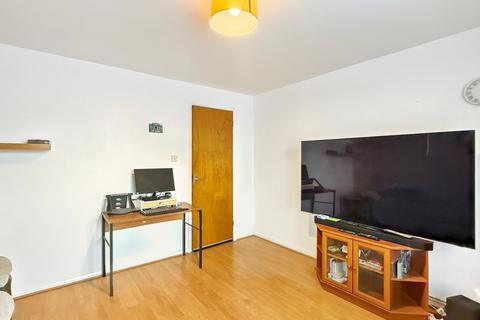 1 bedroom ground floor flat for sale, Wilkin Court, Colchester, CO3