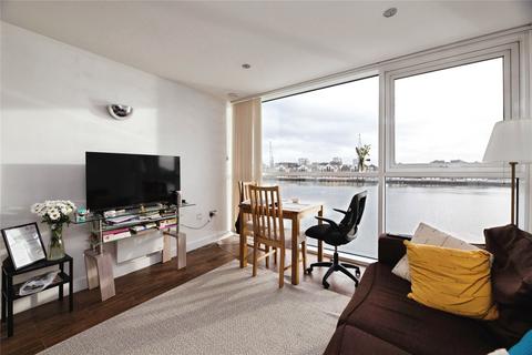1 bedroom flat to rent, Western Gateway, Docklands Excel, London, E16
