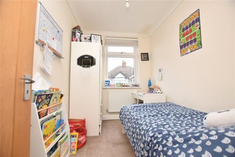 3 bedroom end of terrace house for sale, Merten Road, Romford RM6
