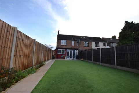 3 bedroom end of terrace house for sale, Merten Road, Romford RM6